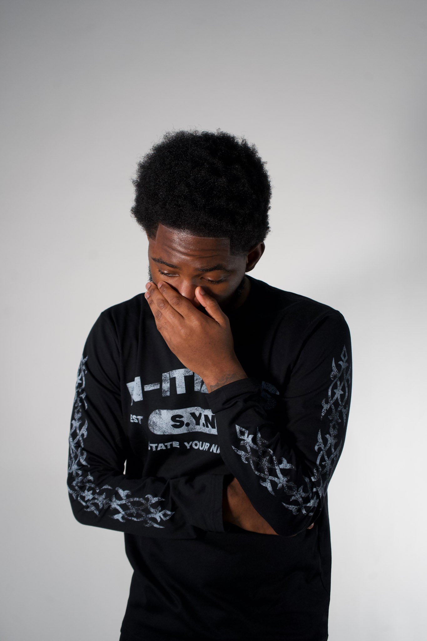 STATEMENT™ LONG-SLEEVE