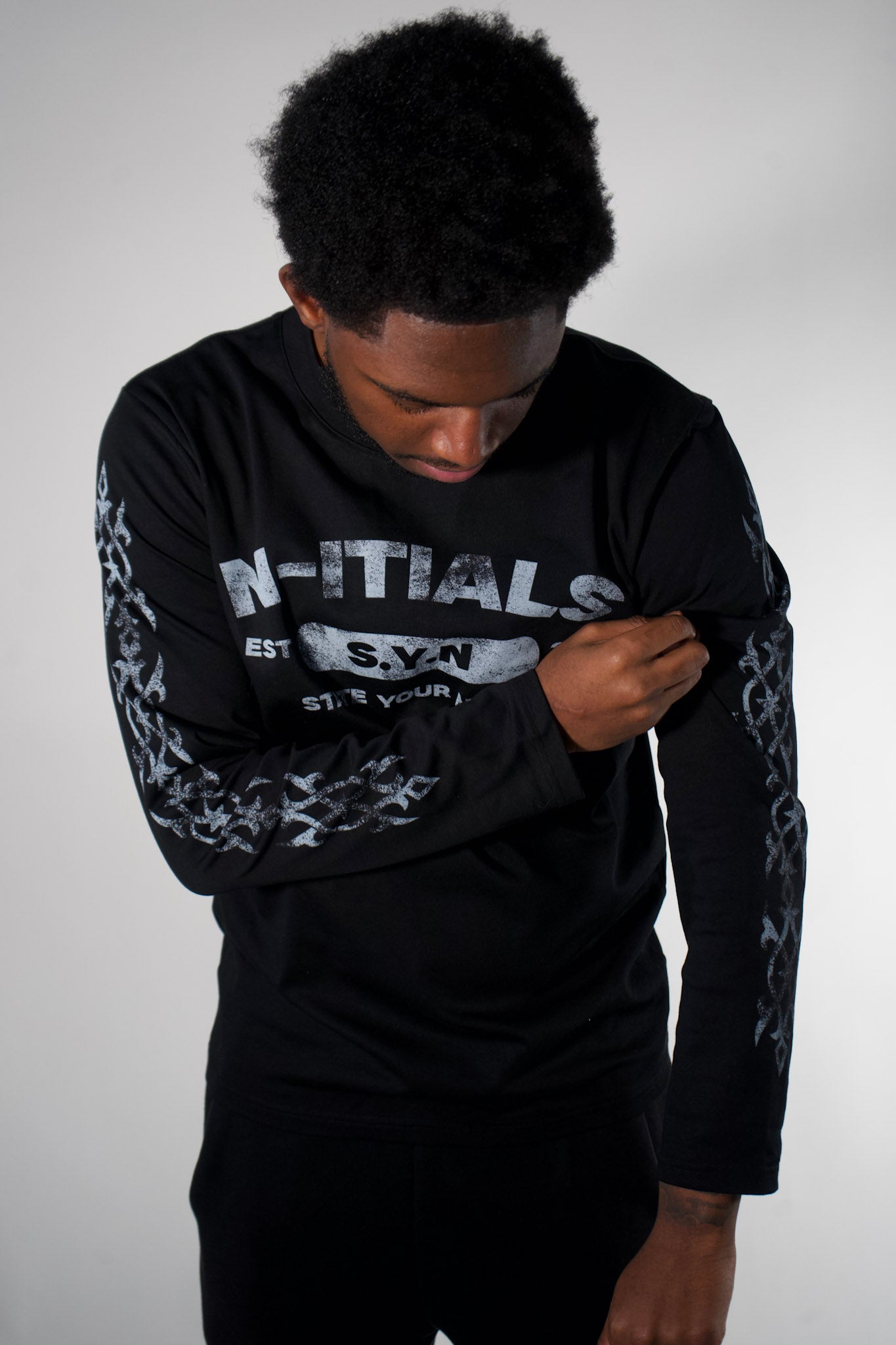 STATEMENT™ LONG-SLEEVE